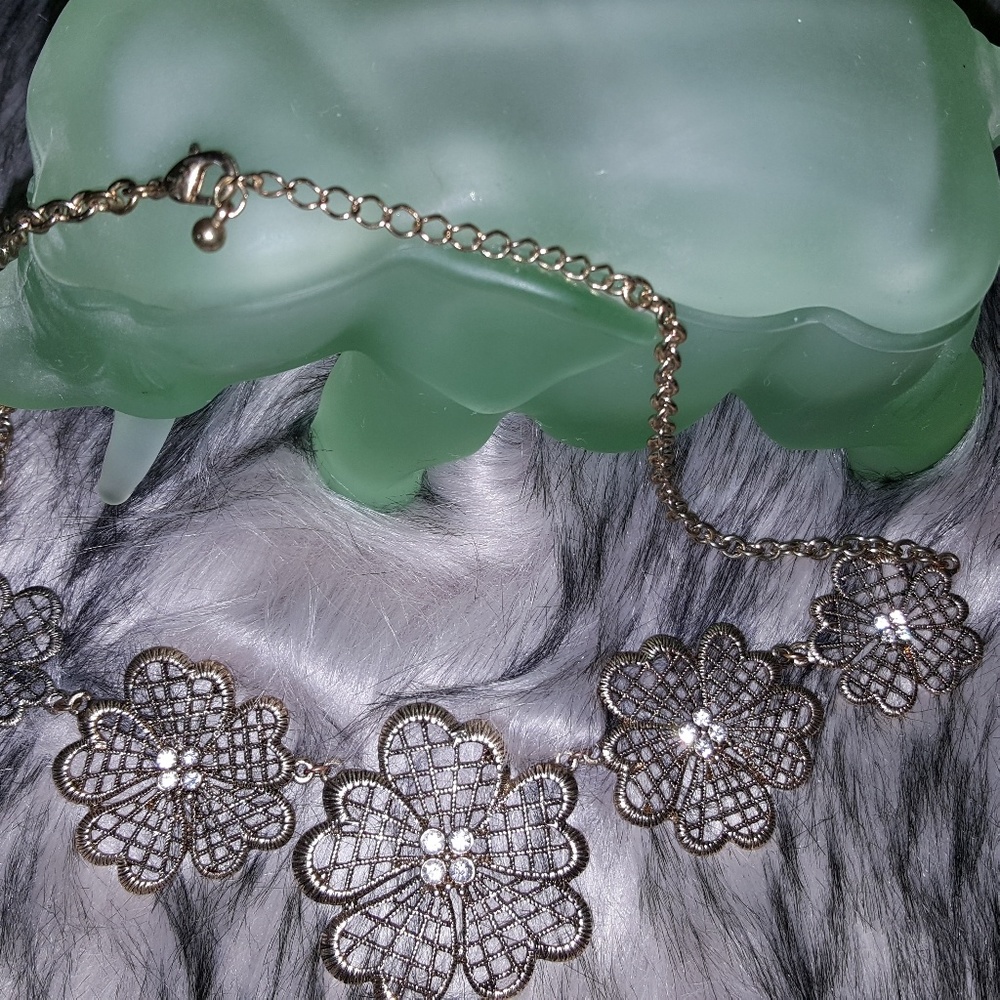 Necklace - Picture 3 of 4